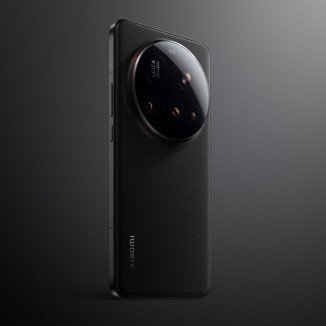 Xiaomi 15 Ultra arrives with 200MP 100mm telephoto camera 