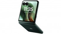 Motorola Razr+ 2025 (Razr 60 Ultra) renders leak 