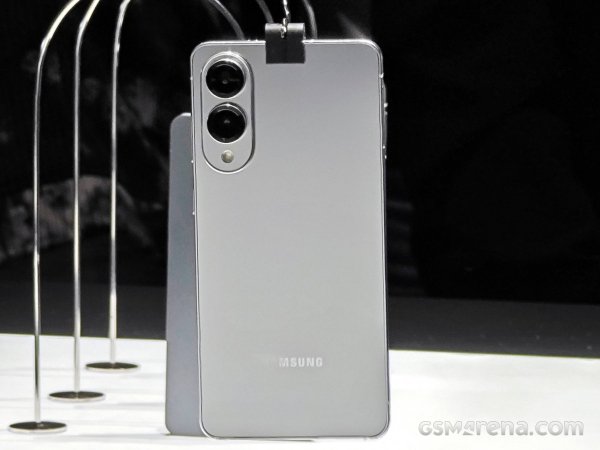 Samsung Galaxy S25 Edge appears on Geekbench    