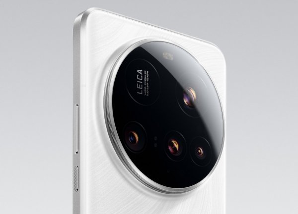 Xiaomi 15 Ultra arrives with 200MP 100mm telephoto camera 