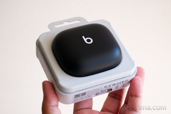 Powerbeats Pro 2 in for review 