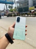 Redmi A5 4G unveiled with 6.88" 120Hz display, 32MP camera 