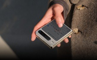 Huawei Pura X clamshell foldable arrives with a revolutionary design idea 