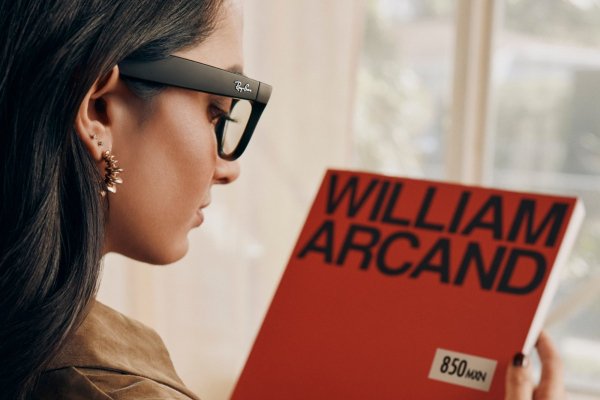 Ray-Ban Meta Glasses get new features and increased availability 