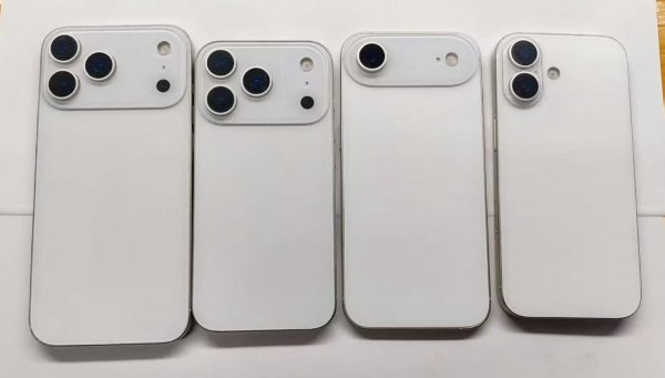 Entire iPhone 17 family dummy units star in group photos 
