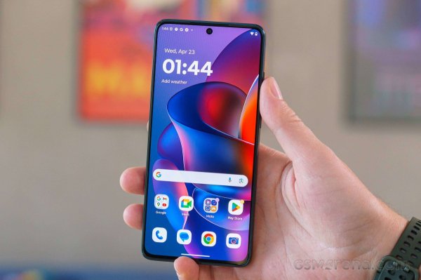 Moto G Stylus (2025) in for review 