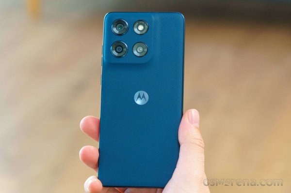 Moto G Stylus (2025) in for review 