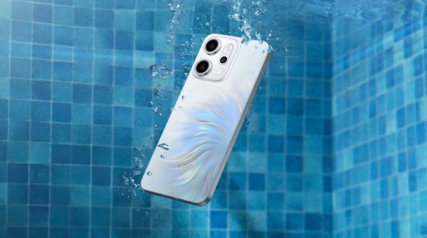 Oppo Reno14 Pro unveiled with four 50MP cameras, Dimensity 8450 chip, Reno14 joins in 