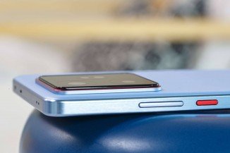 Realme GT 7 in for review 