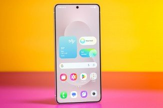 Samsung Galaxy S25 Edge in for review 