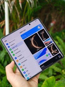 Honor Magic V5 hands-on photos surface along with key specs 