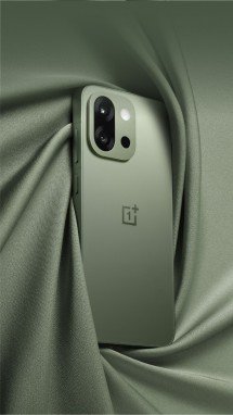OnePlus 13s brings Snapdragon 8 Elite power, 5,850mAh battery in a small 6.32" form factor 