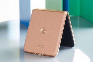 Motorola Razr+ 2025 in for review 