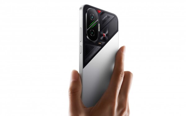 Poco F7 is official: SD 8s Gen 4, large 6,500mAh battery, 90W charging 