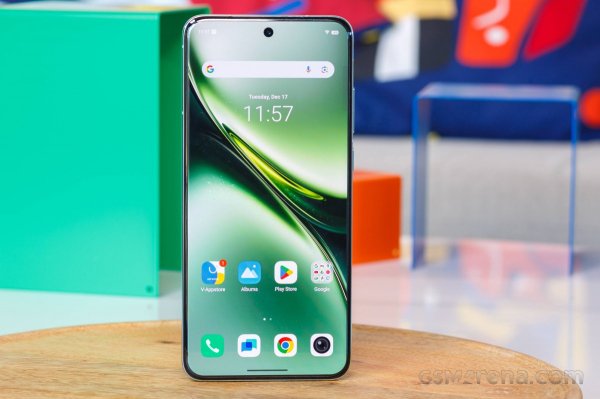 vivo X200 FE's display, thinness and weight revealed 