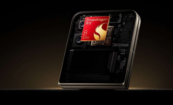 Xiaomi MIX Flip 2 announced - same formula but better in every way 