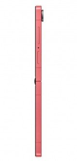 Samsung Galaxy Z Flip7 arrives with bigger displays, cheaper Z Flip7 FE tags along, both with Exynos chips 