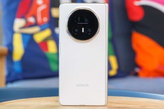 Honor Magic V5 is official - even slimmer body, bigger battery and better camera 