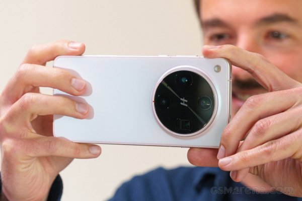 Oppo and Hasselblad extend partnership, will develop new imaging system  