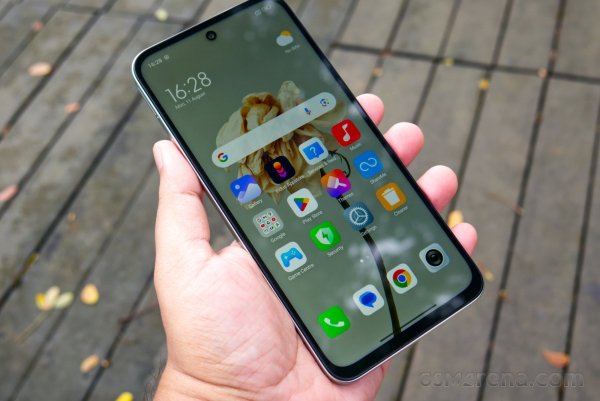 Redmi 15 5G in for review 