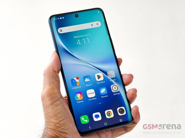 vivo V60 hands-on 