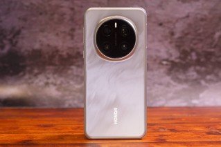 Honor Magic8 series' colors tipped 