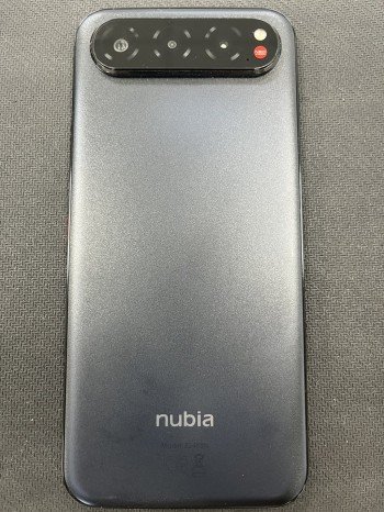 nubia Air's specs and images surface 