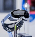 vivo Vision mixed reality headset shown off, testers praise its comfortable design 