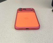 A number of early iPhone 17 Pro adopters face decolorization issues 
