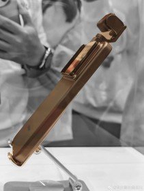 Honor Robot Phone showcased ahead of MWC  