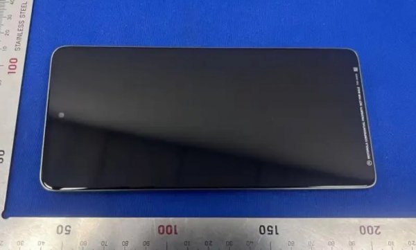 Moto G Stylus (2026) design revealed in leaked live images 