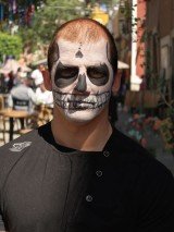 We took the Oppo Find X9 Pro to the D&iacute;a de los Muertos in Mexico 