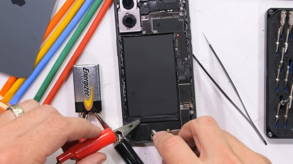 iPhone 17 teardown confirms familiar process and steep component prices  