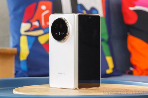 Report claims Honor Magic V6 will have the largest battery on a foldable  