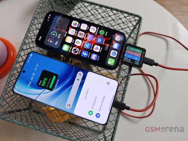 Test: using the Realme P4 Power as a power bank for your iPhone 