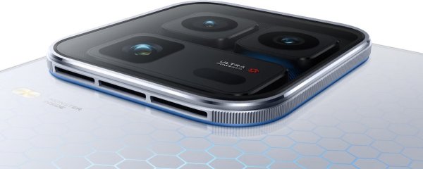 iQOO 15 Ultra joins the game with fan-cooled Snapdragon 8 Elite Gen 5 and a 7,400mAh battery 