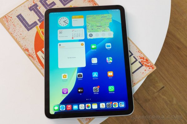 The entry-level iPad is now rumored to get Apple Intelligence support this year 